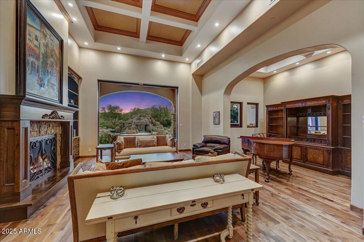 PRADO ESTATES - Residential