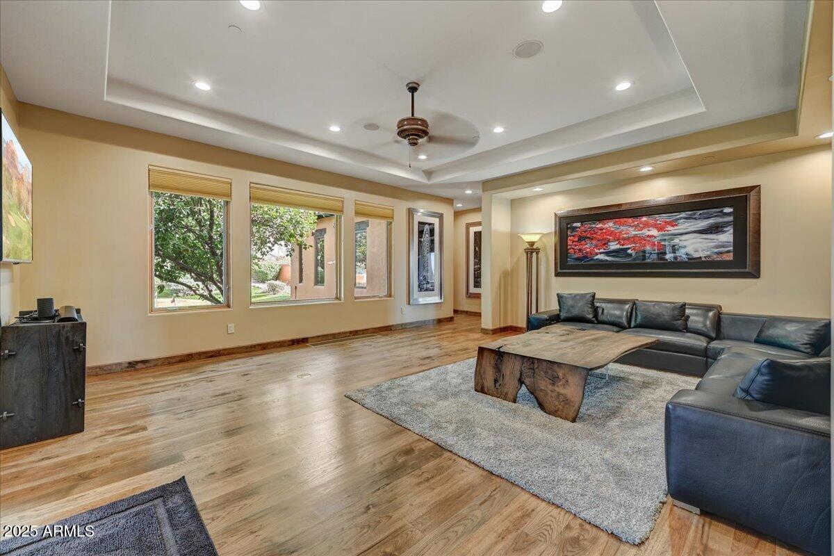 PRADO ESTATES - Residential