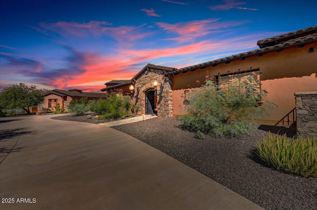 PRADO ESTATES - Residential