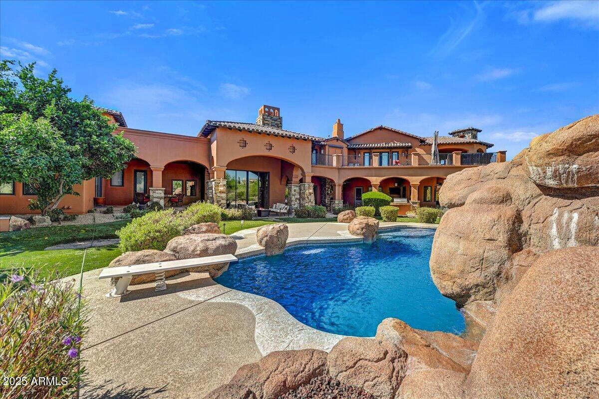 PRADO ESTATES - Residential