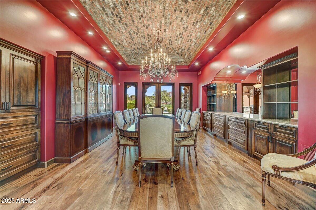PRADO ESTATES - Residential
