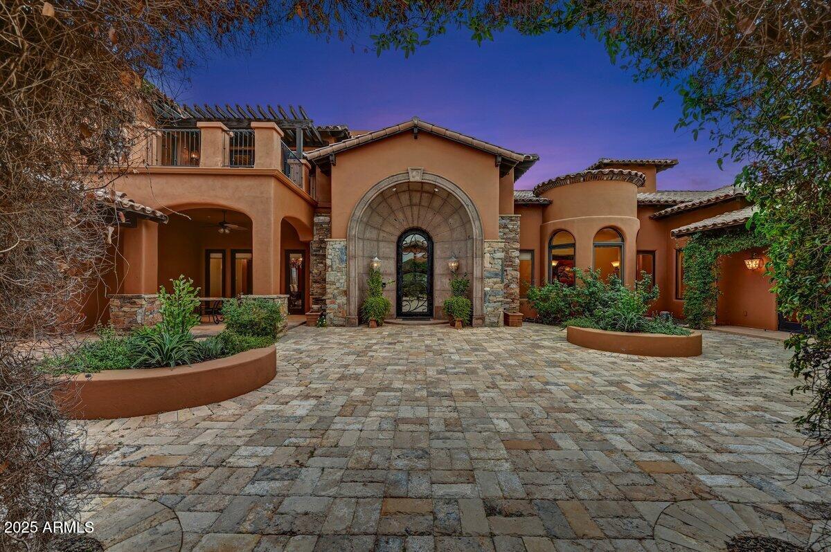 PRADO ESTATES - Residential