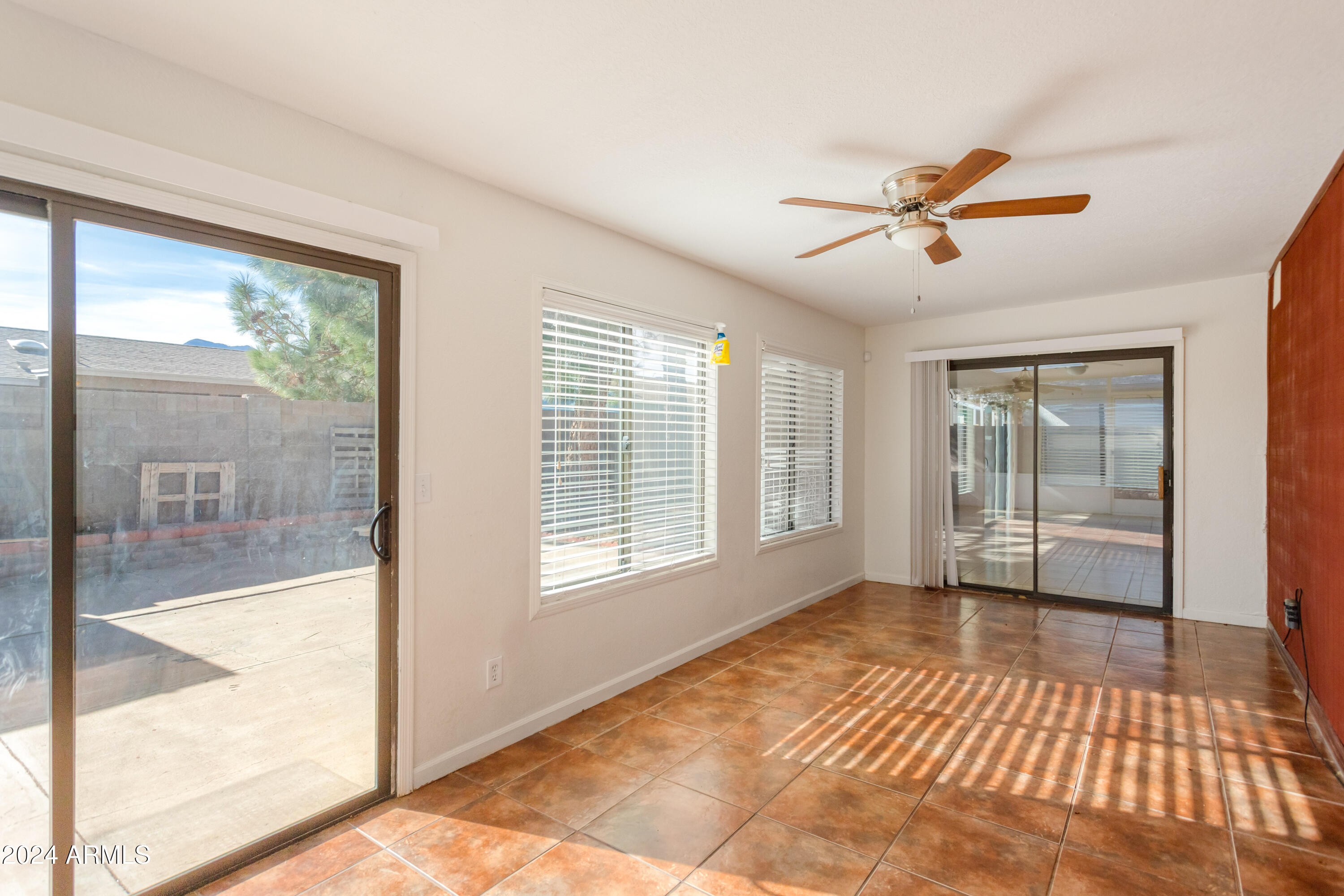 SHADOW RIDGE - Residential