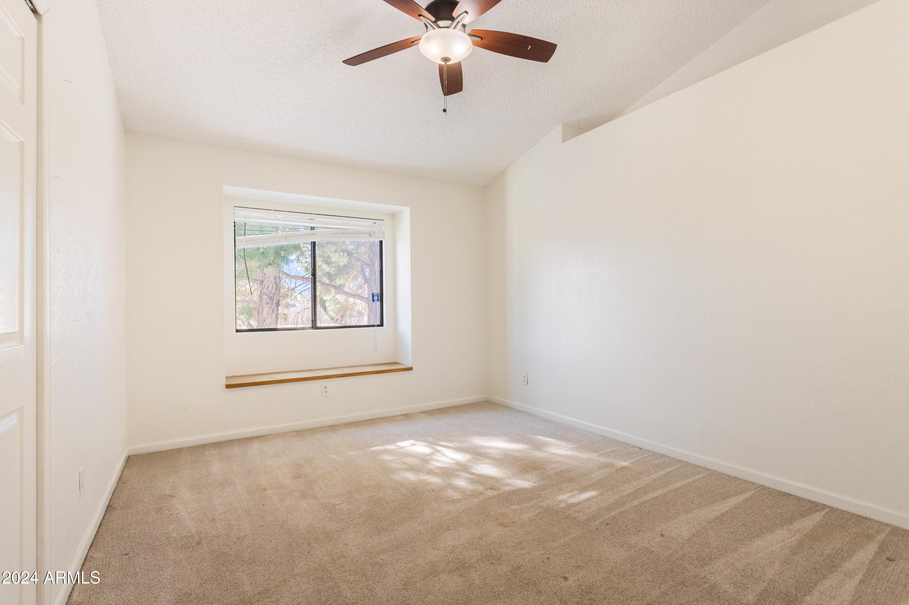 SHADOW RIDGE - Residential