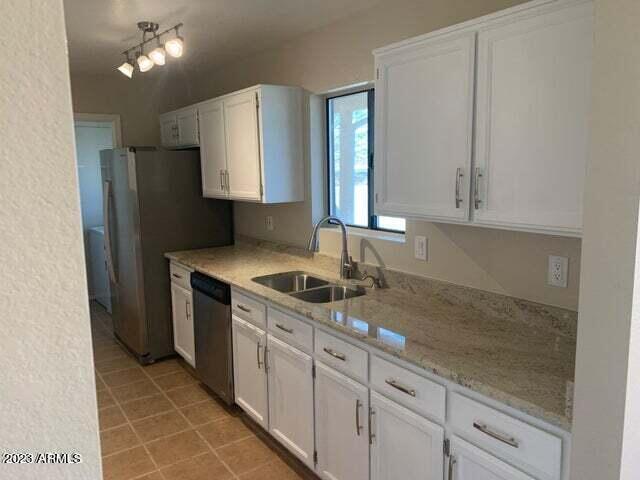 OCOTILLO VILLAS - Residential