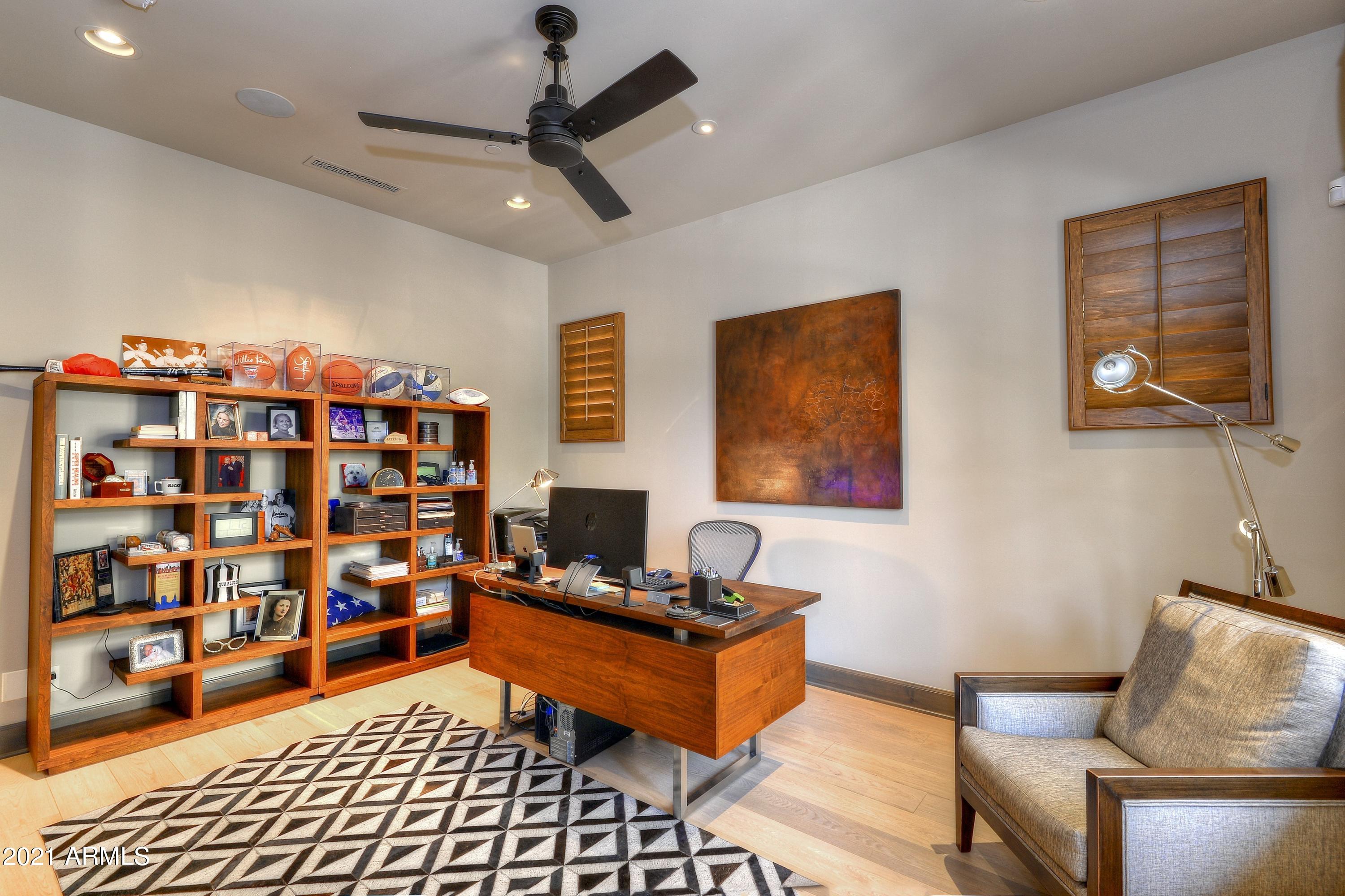 PARADISE RESERVE REPLAT - Residential
