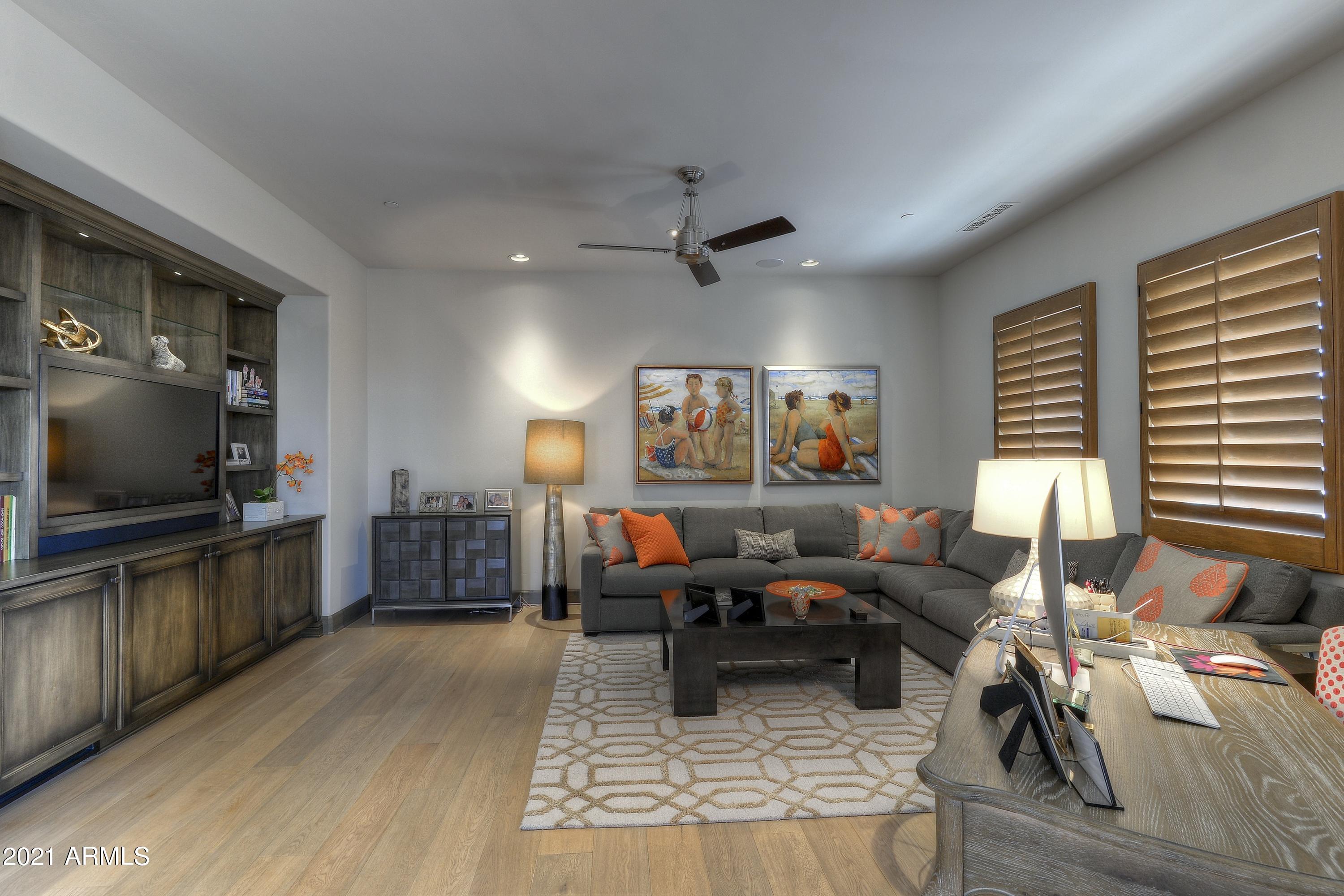 PARADISE RESERVE REPLAT - Residential