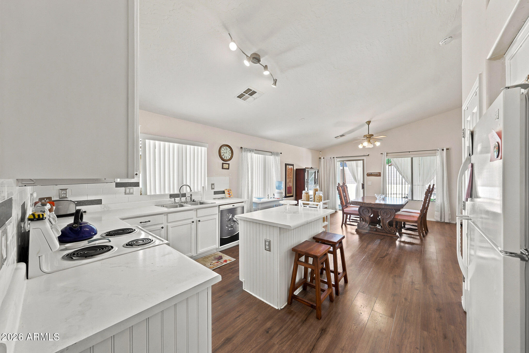 ASHTON RANCH UNIT 4 - Residential