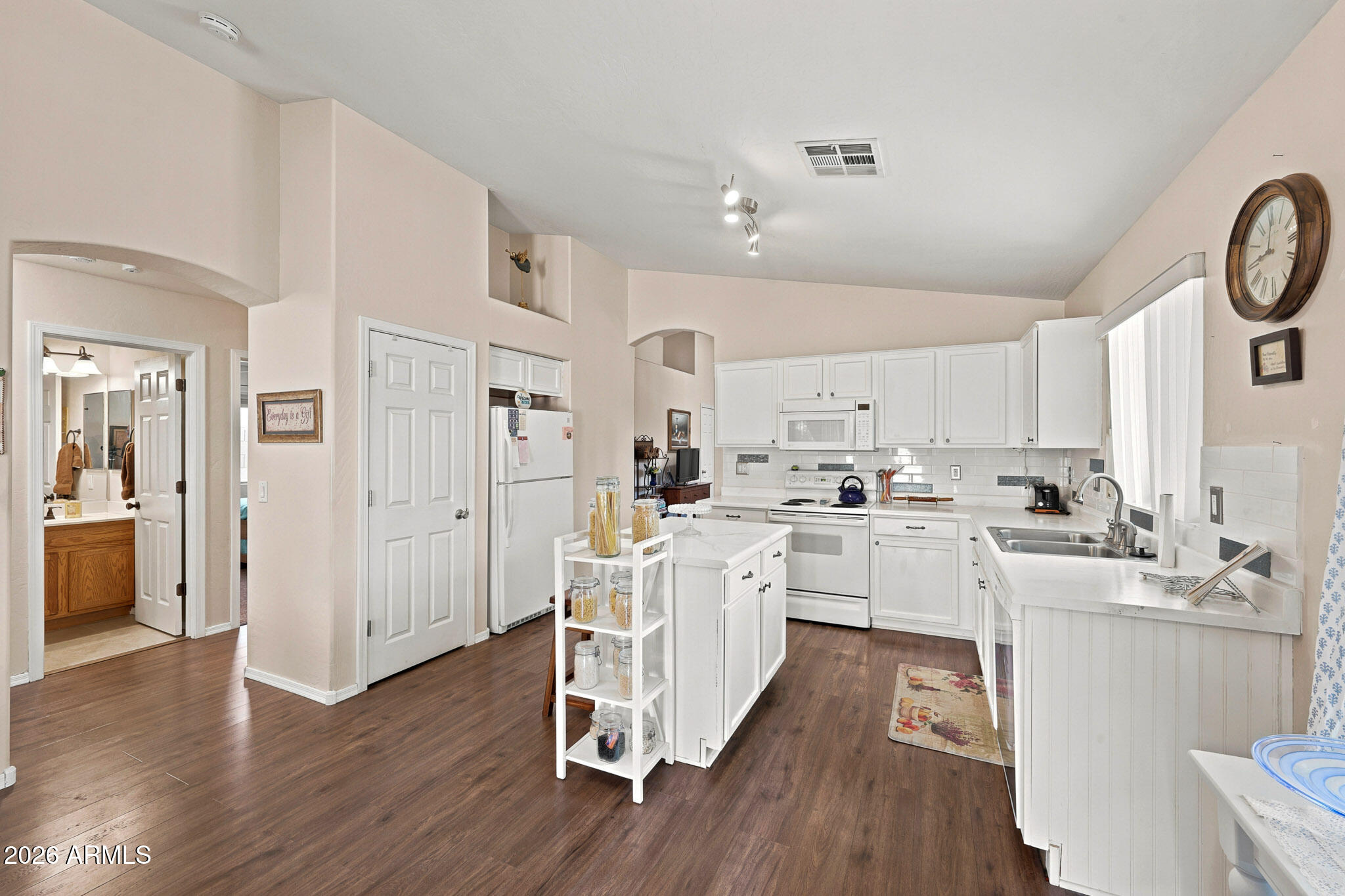 ASHTON RANCH UNIT 4 - Residential