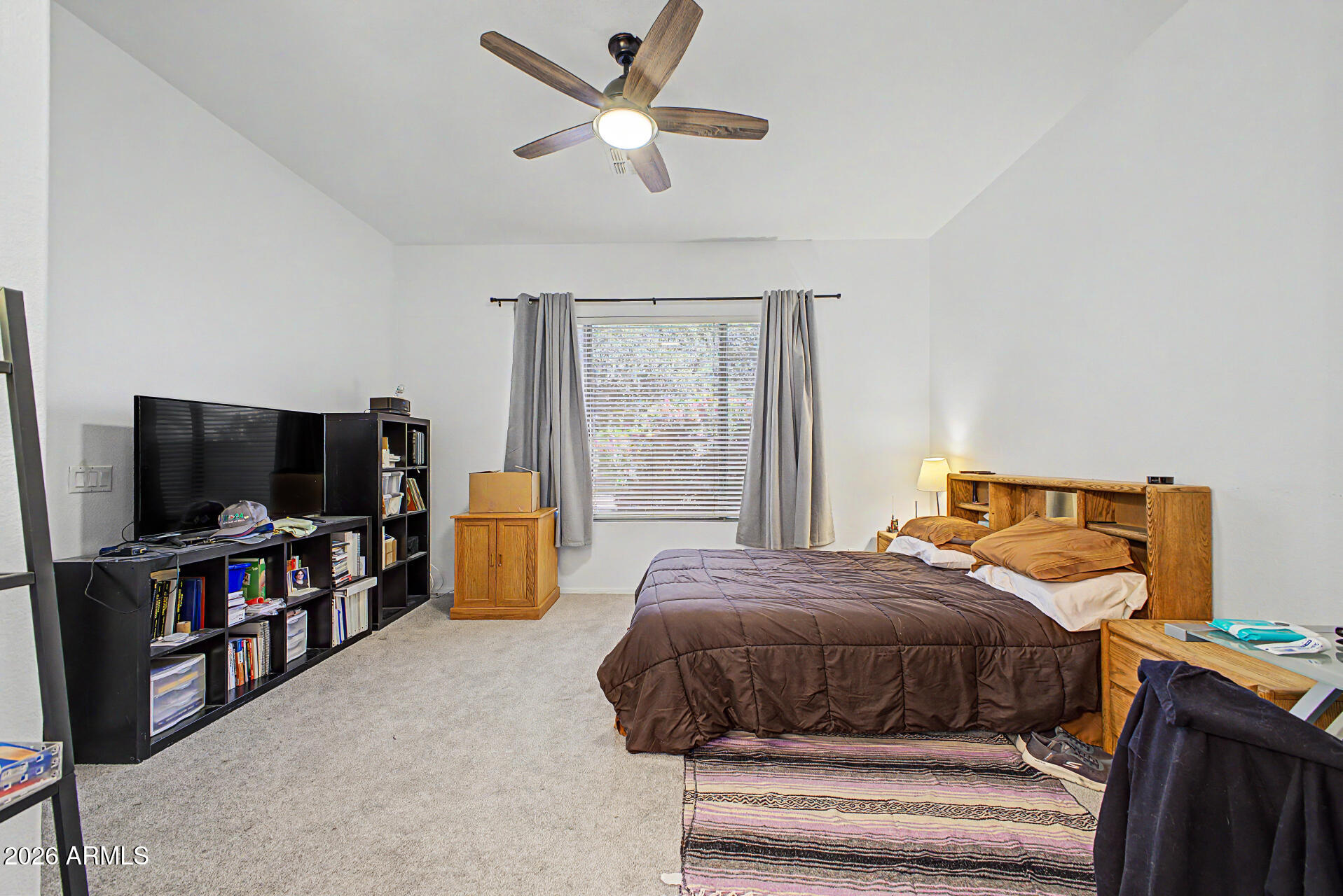 LINDSAY MEADOWS - Residential