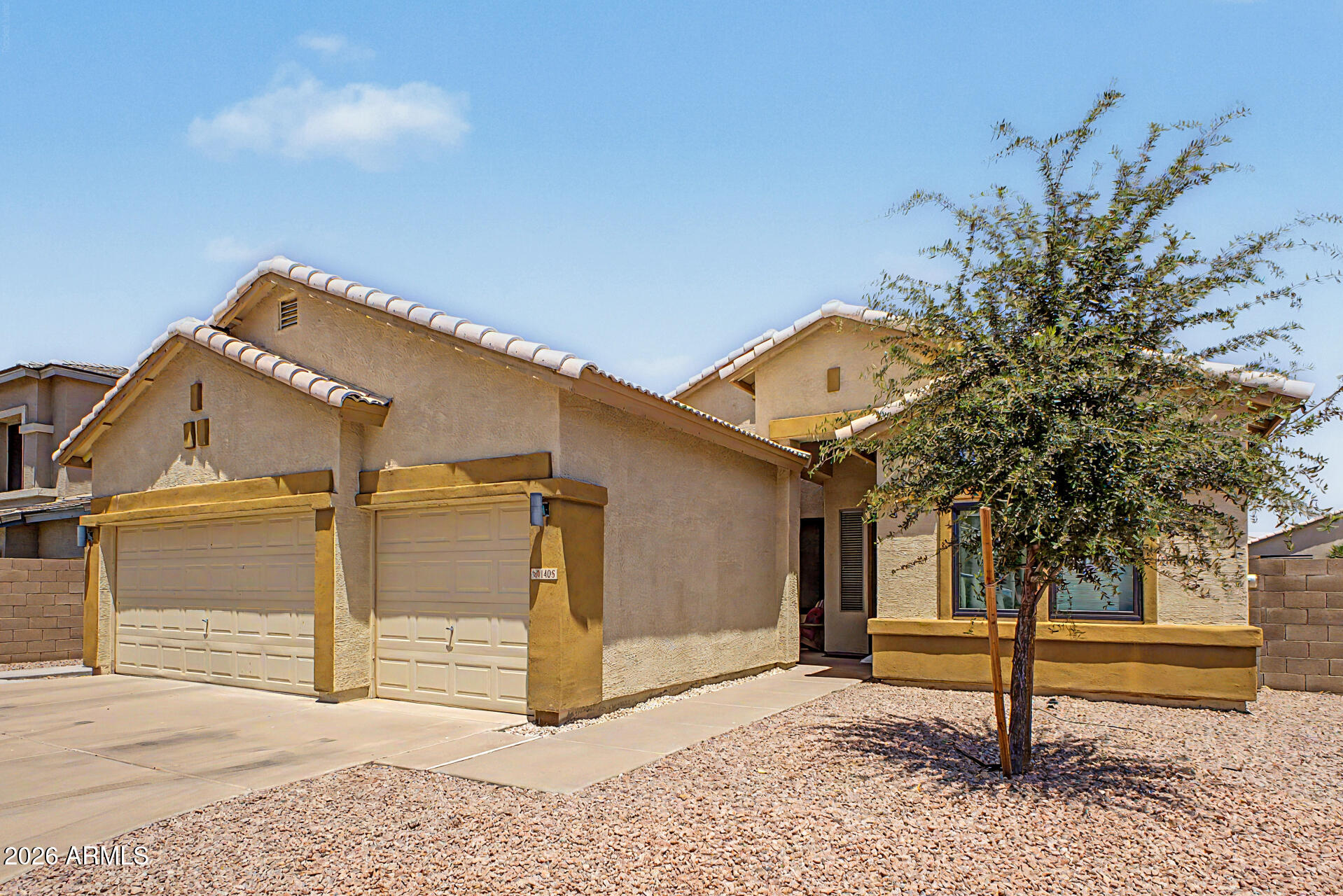 LINDSAY MEADOWS - Residential