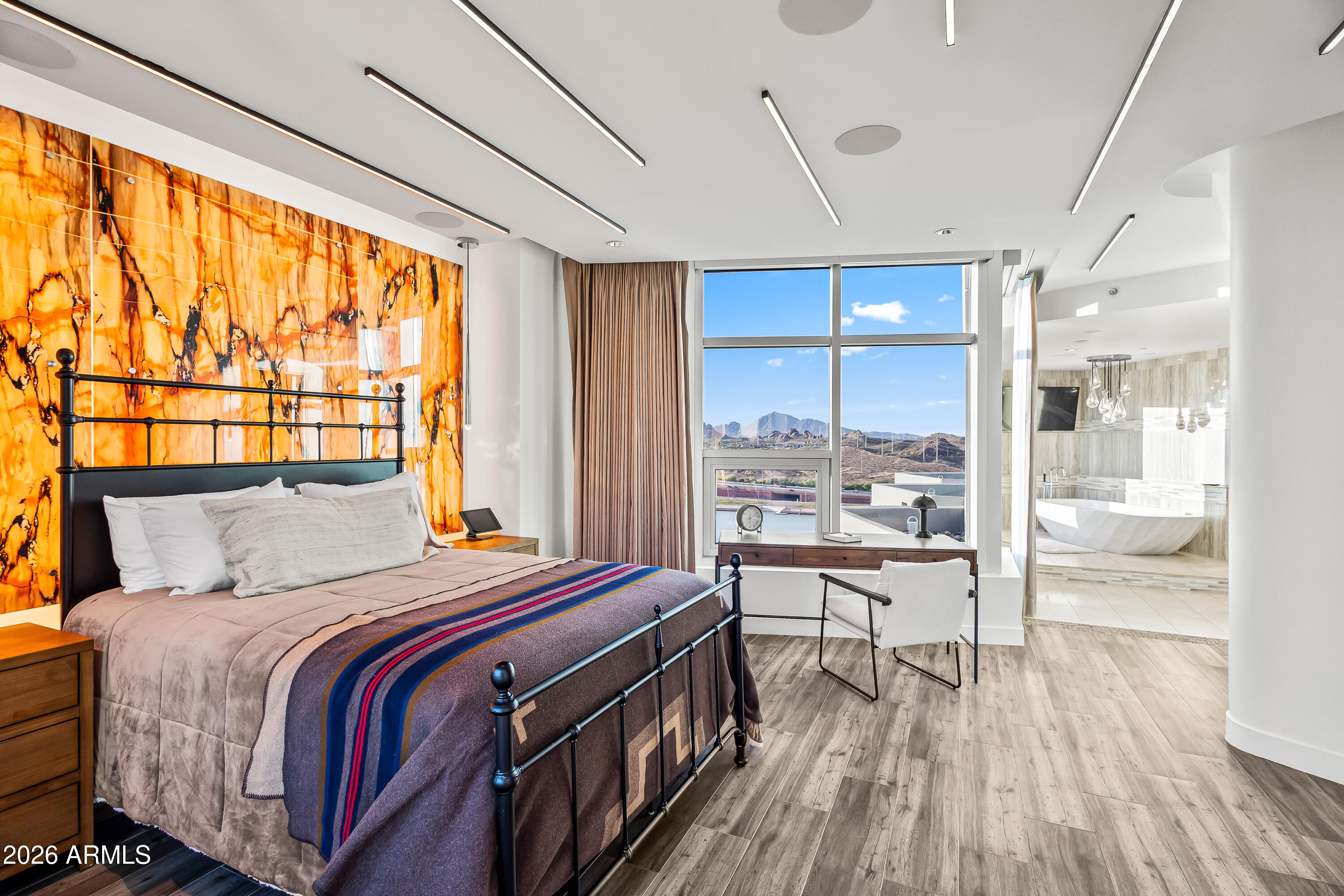 BRIDGEVIEW AT HAYDEN FERRY LAKESIDE CONDOMINIUM AM - Residential