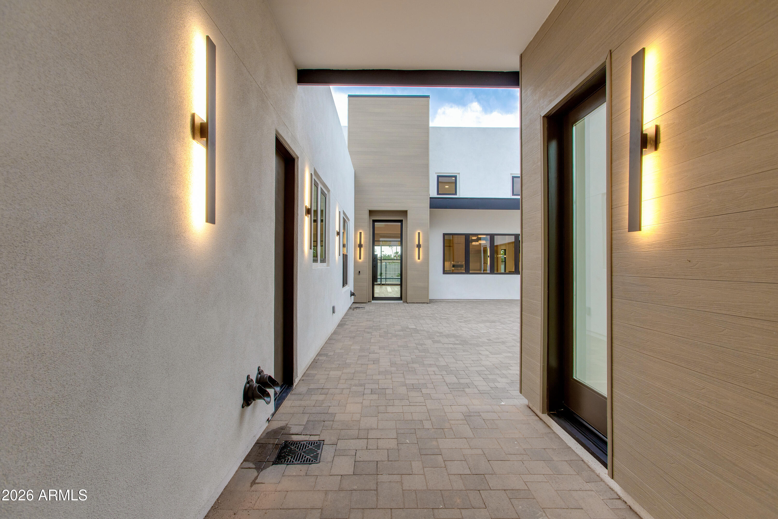 FOOTHILLS RANCHOS - Residential