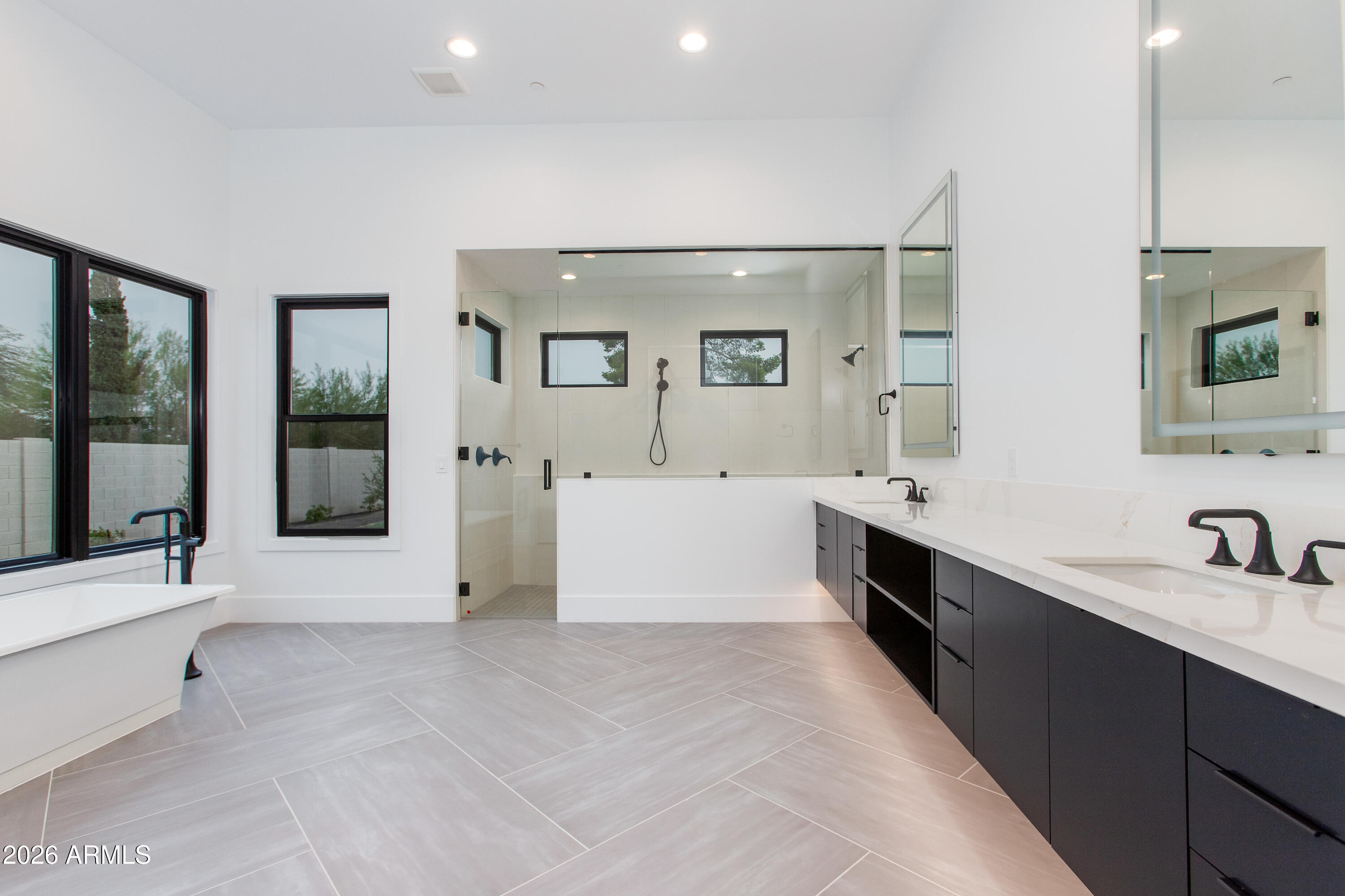 FOOTHILLS RANCHOS - Residential