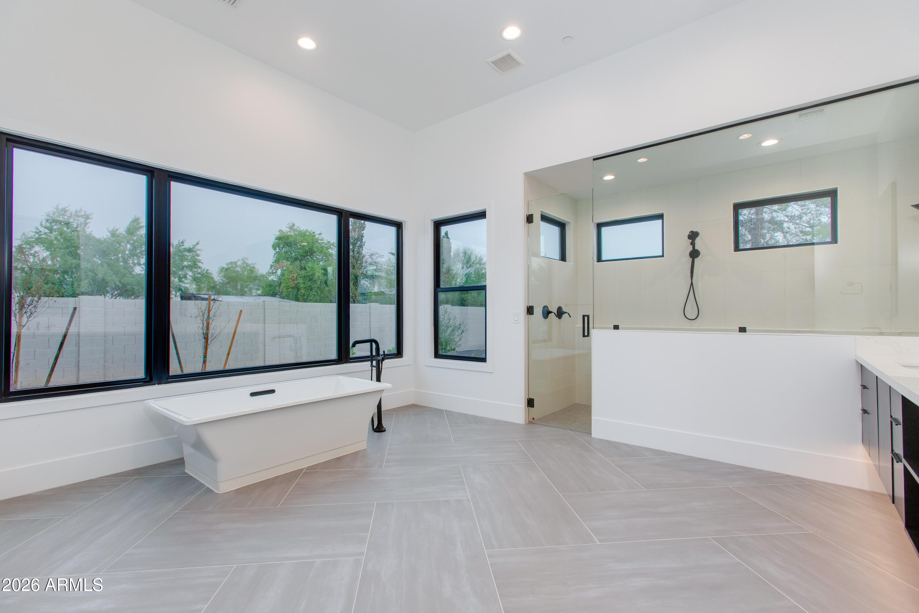 FOOTHILLS RANCHOS - Residential