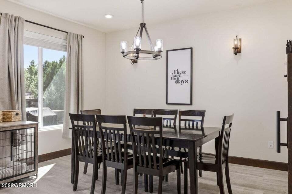 WHISPERING TRAILS UNIT 1 - Residential