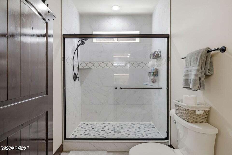 WHISPERING TRAILS UNIT 1 - Residential