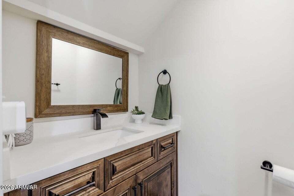 WHISPERING TRAILS UNIT 1 - Residential