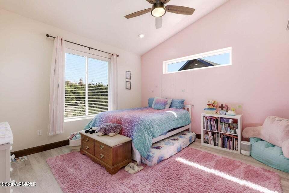 WHISPERING TRAILS UNIT 1 - Residential
