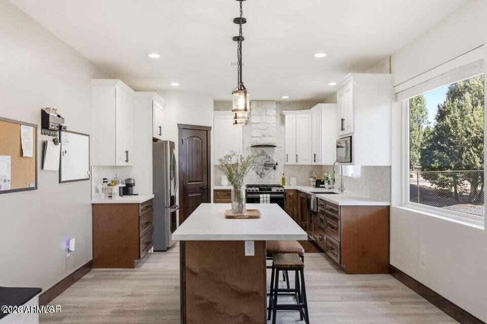 WHISPERING TRAILS UNIT 1 - Residential
