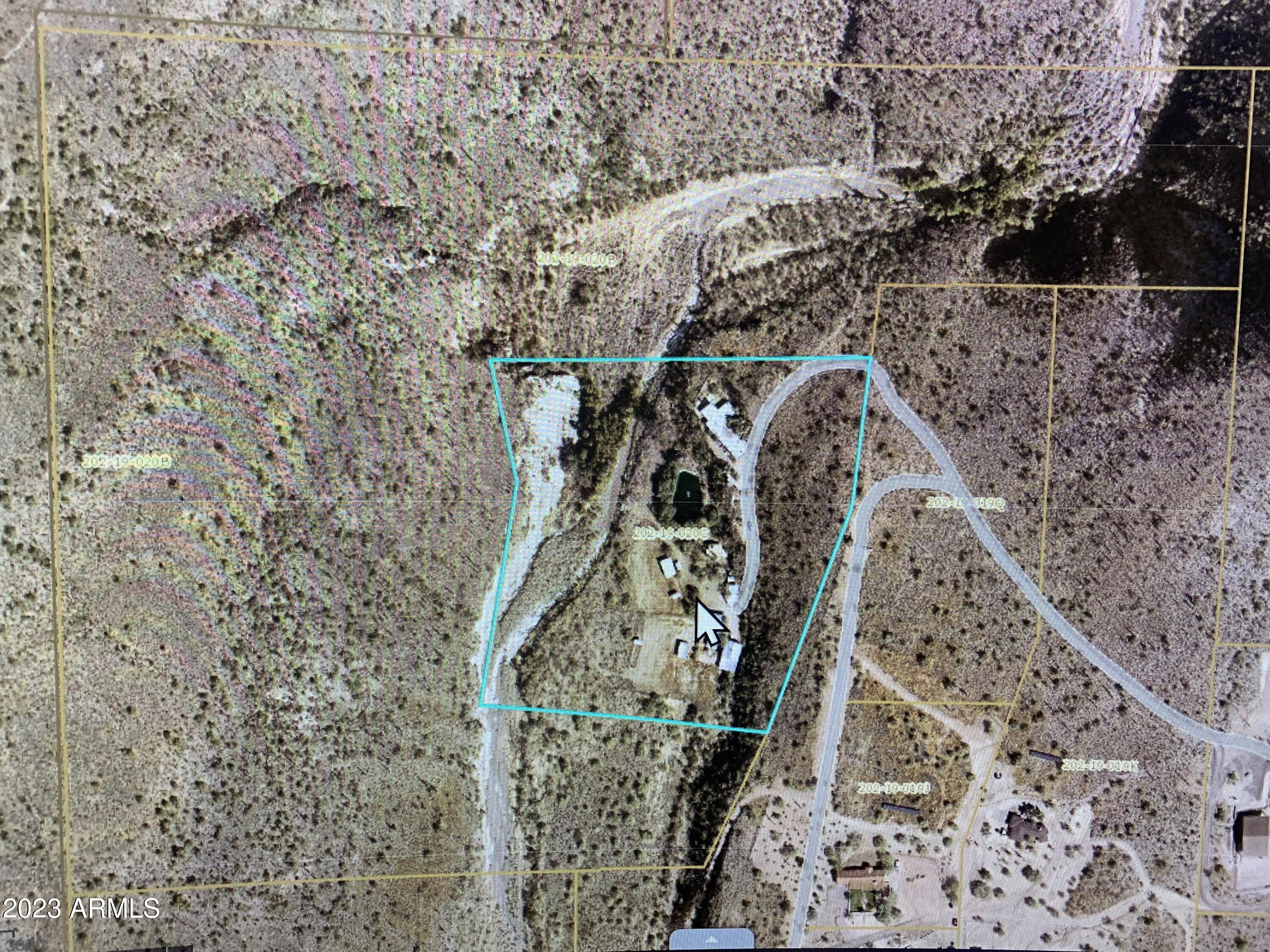 Spur Cross - Land