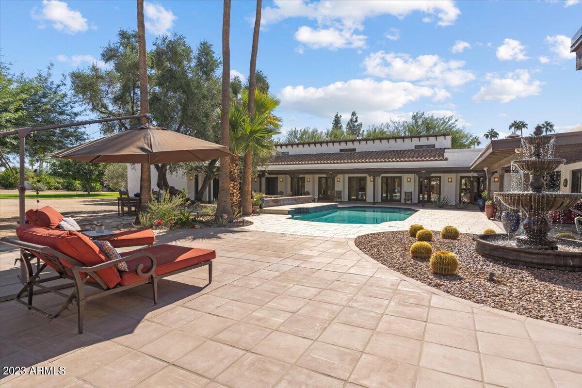 PARADISE VALLEY FARMS - Residential