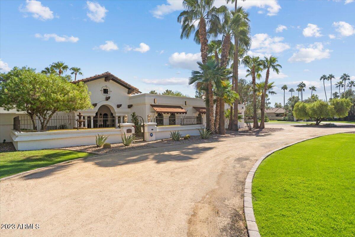 PARADISE VALLEY FARMS - Residential
