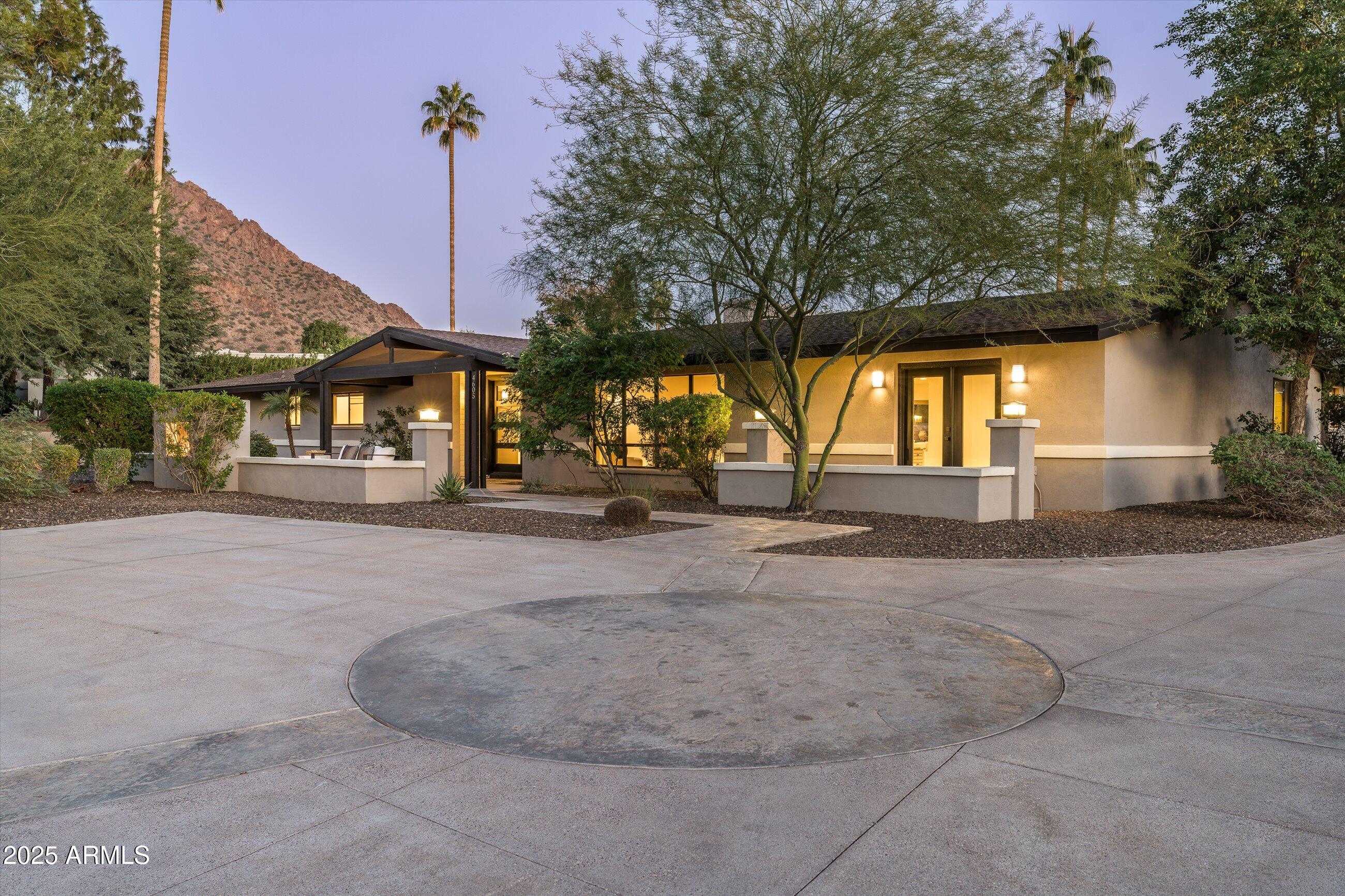 CAMELBACK SIERRA - Residential