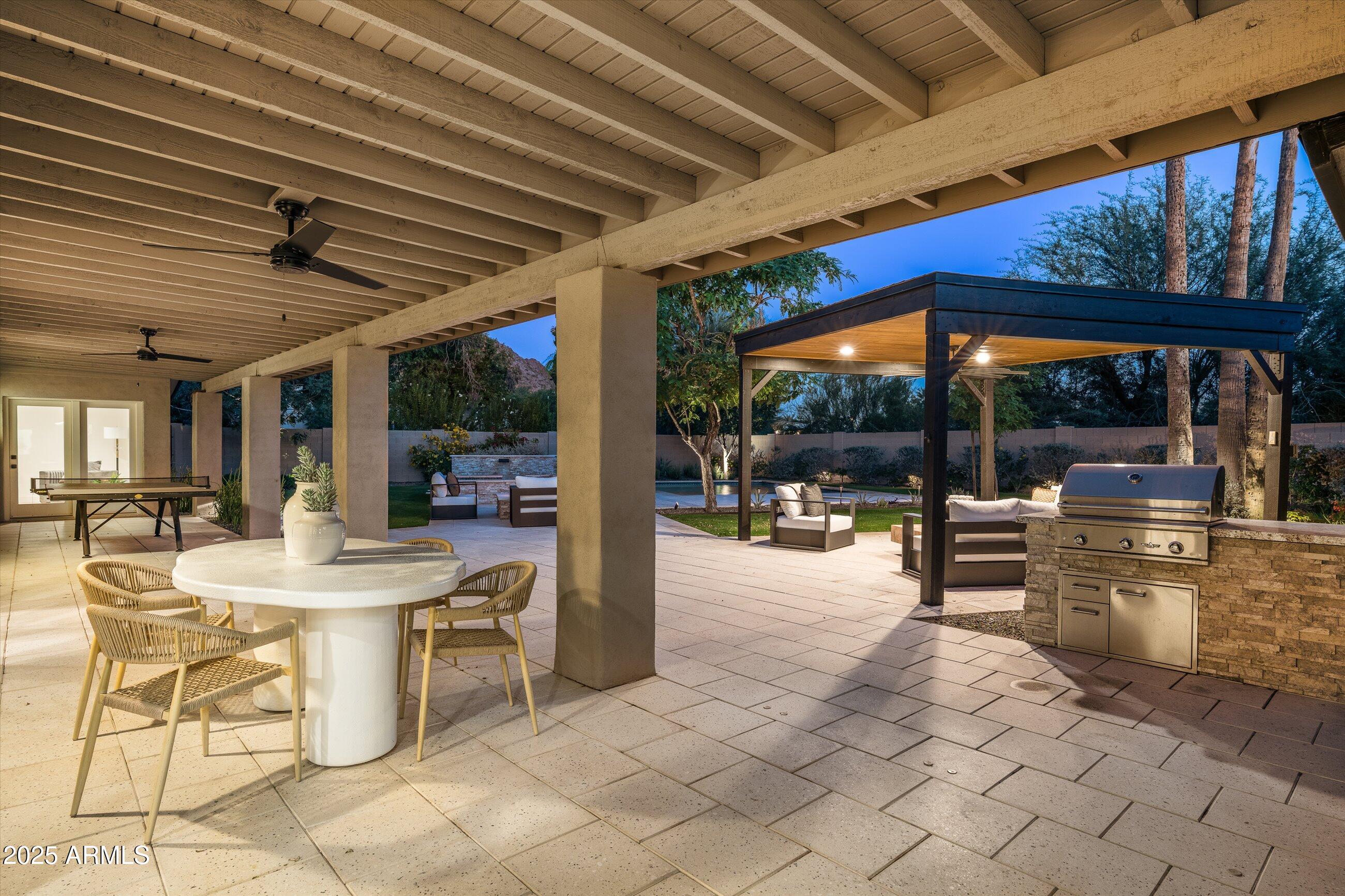 CAMELBACK SIERRA - Residential