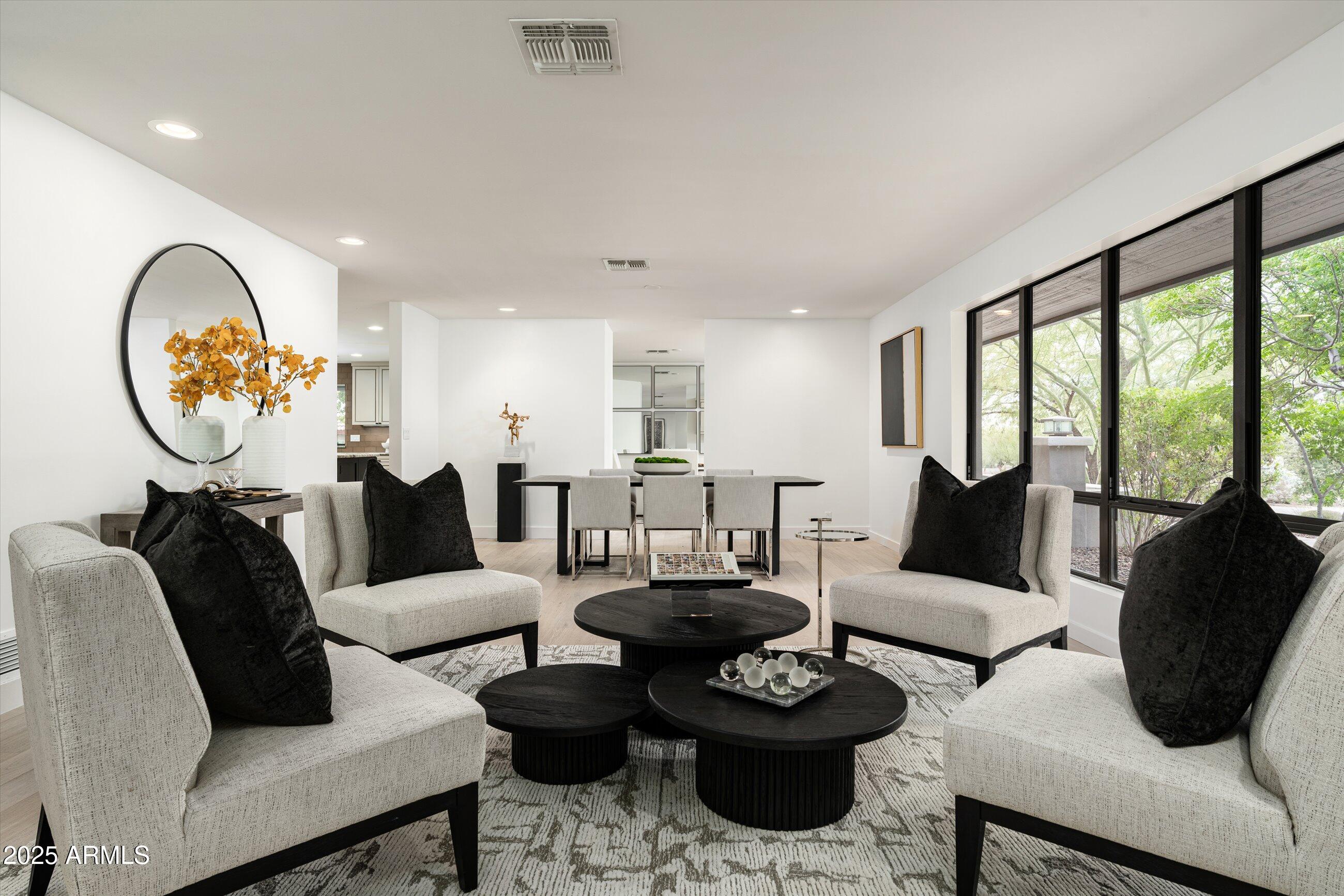 CAMELBACK SIERRA - Residential