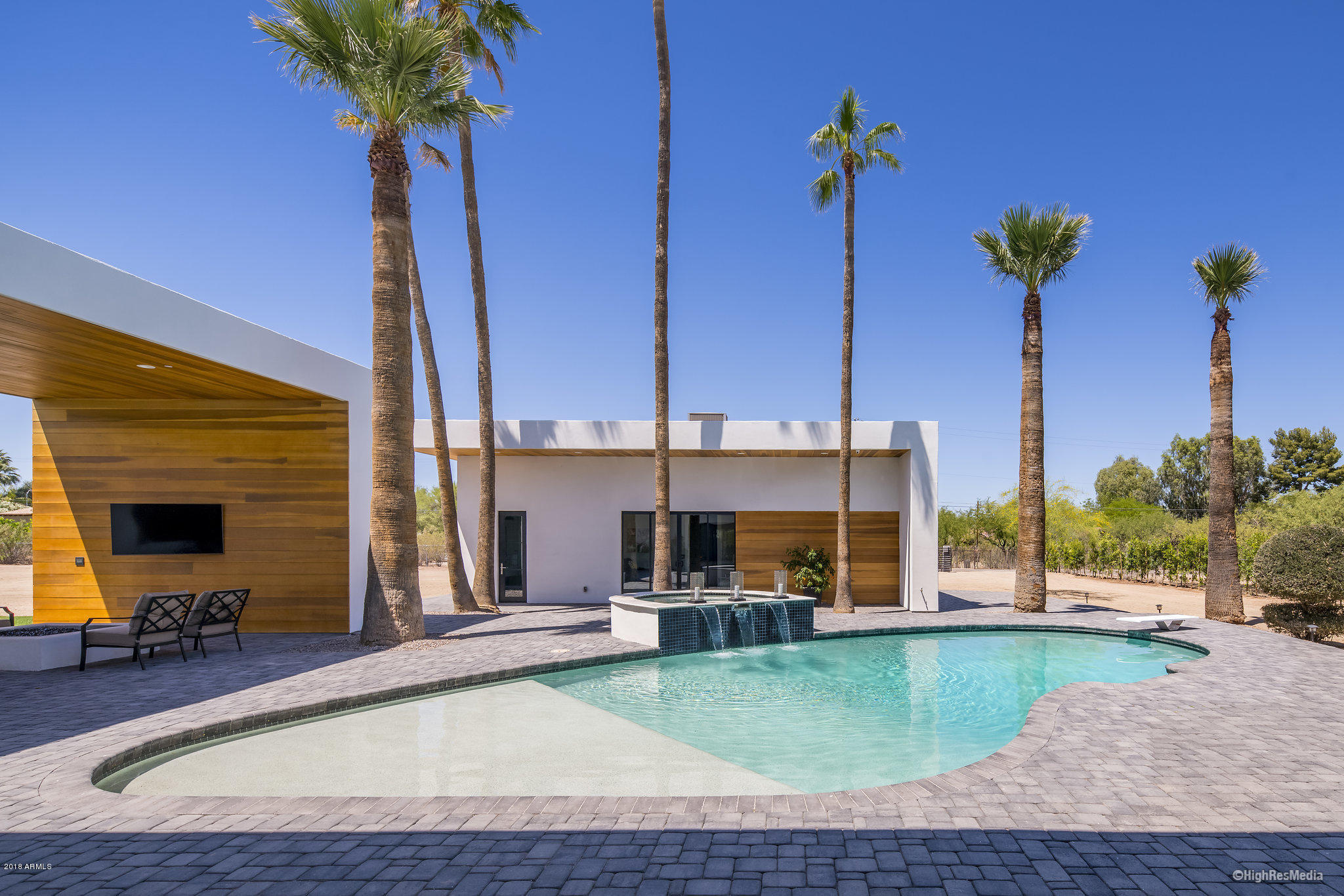 RANCHOS CHIQUITO - Residential