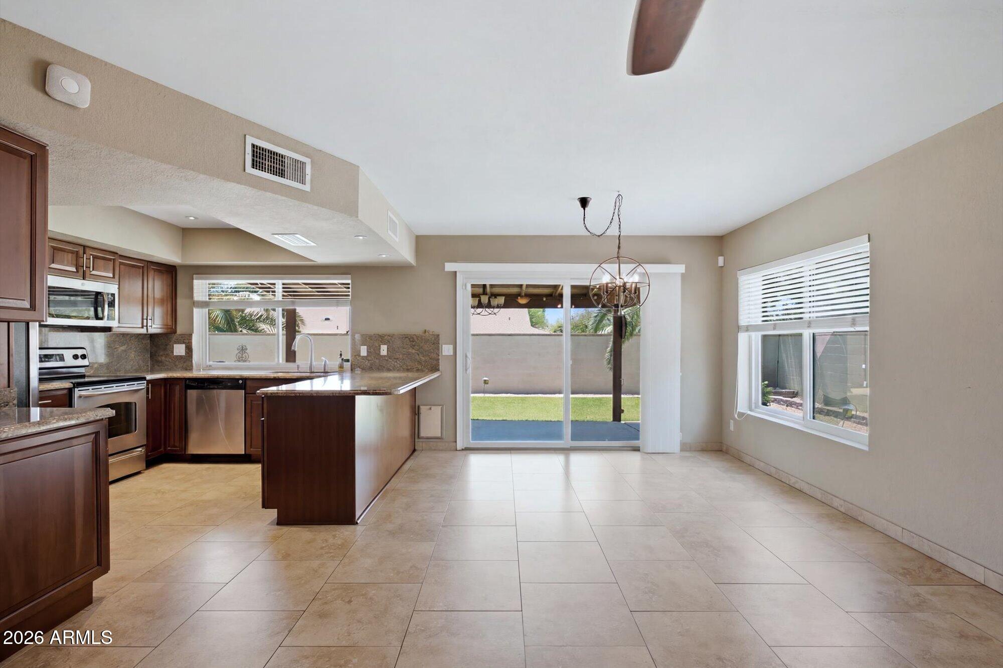 LA PAZ AT DESERT SPRINGS UNIT 3 - Residential