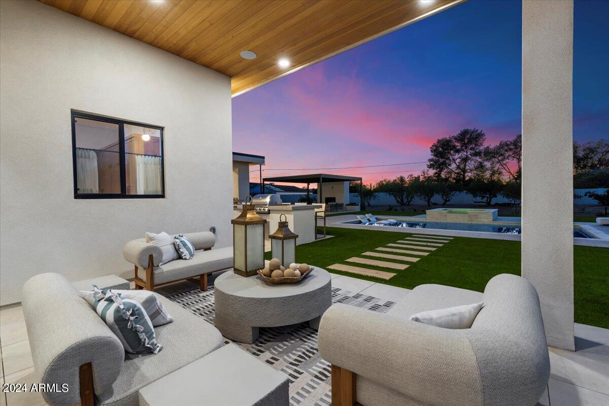 SUNDOWN RANCH ACRES - Residential