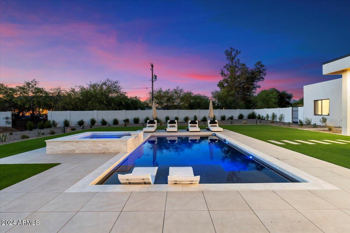 SUNDOWN RANCH ACRES - Residential