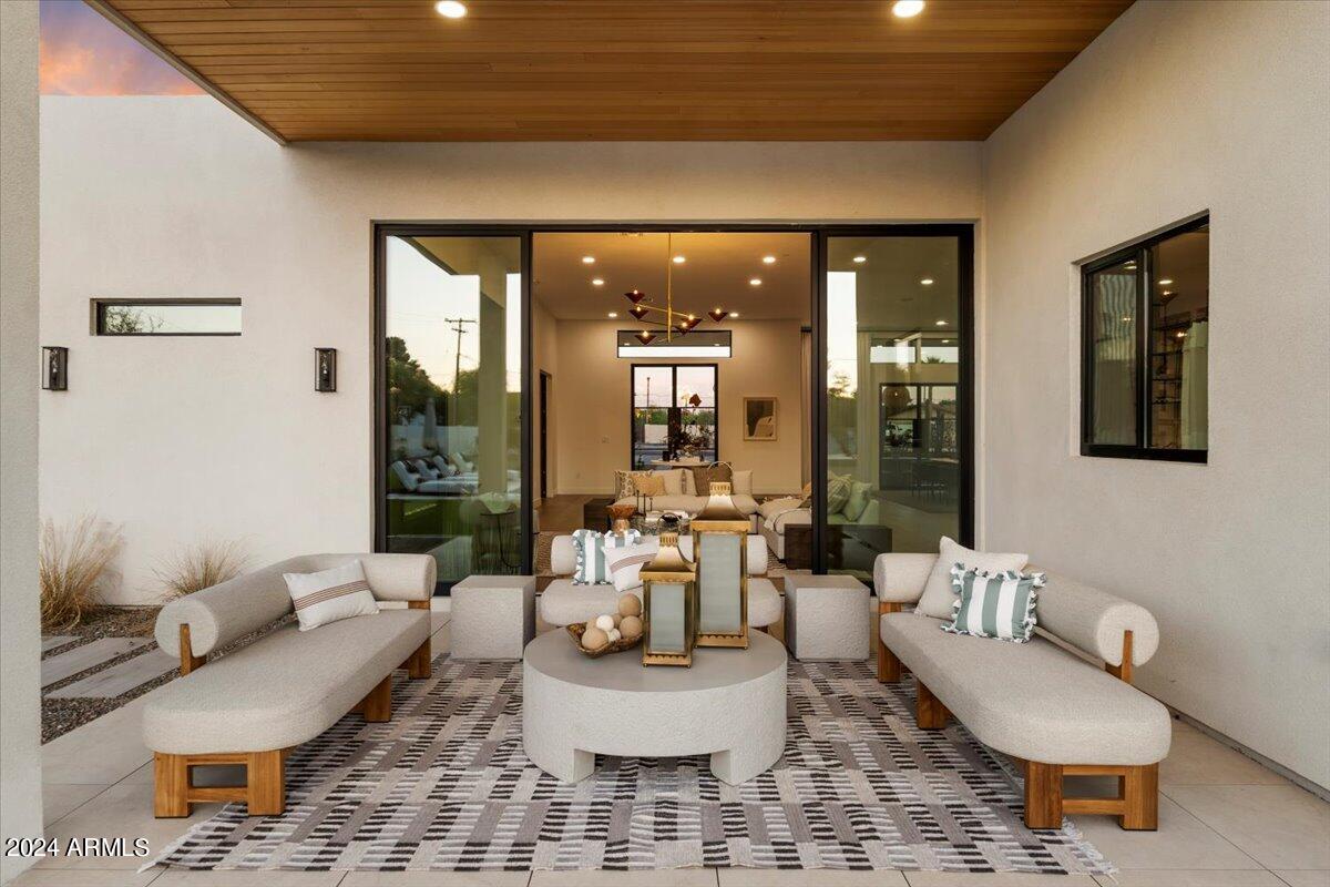 SUNDOWN RANCH ACRES - Residential