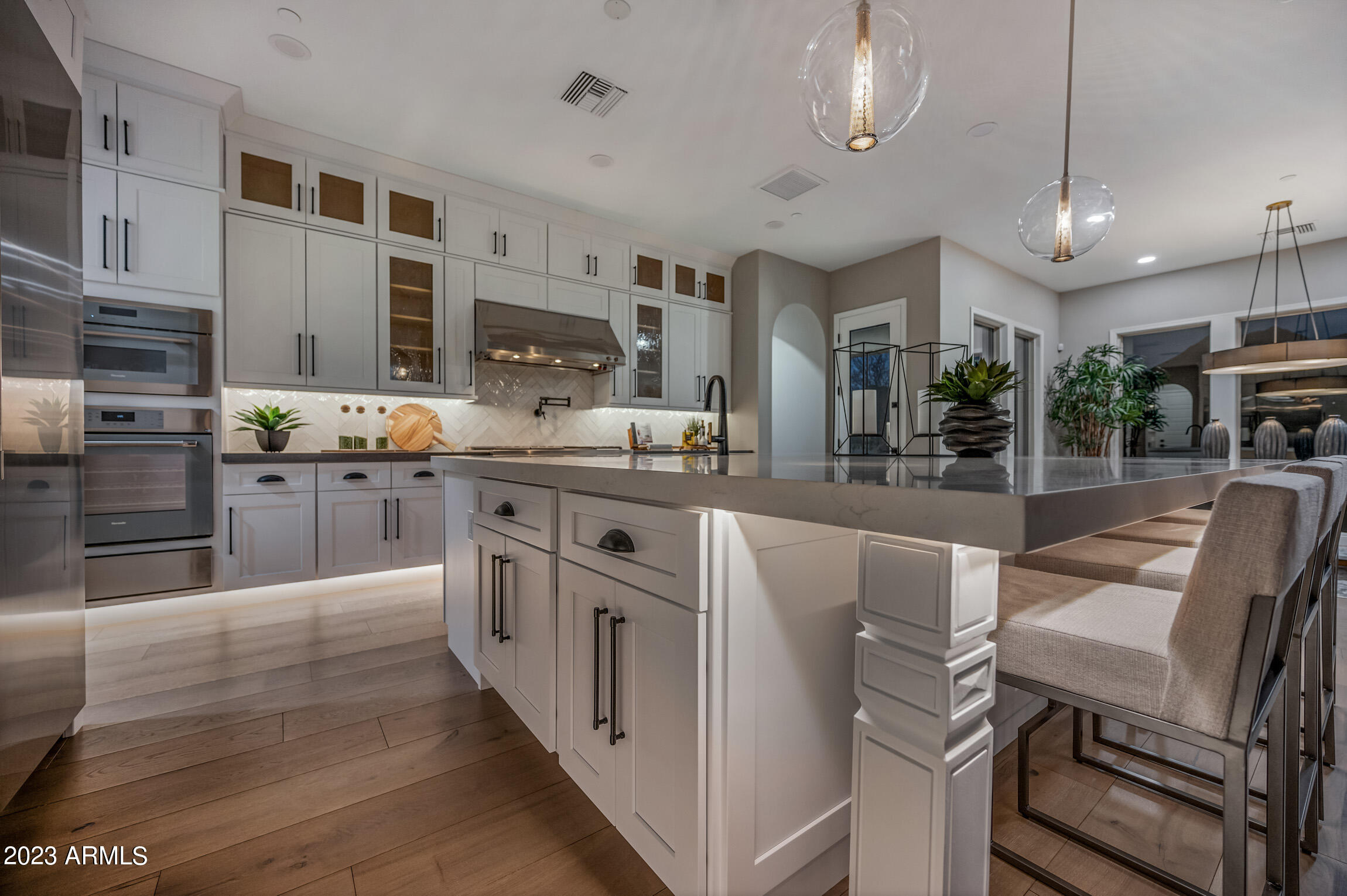WHISPER RIDGE - Residential