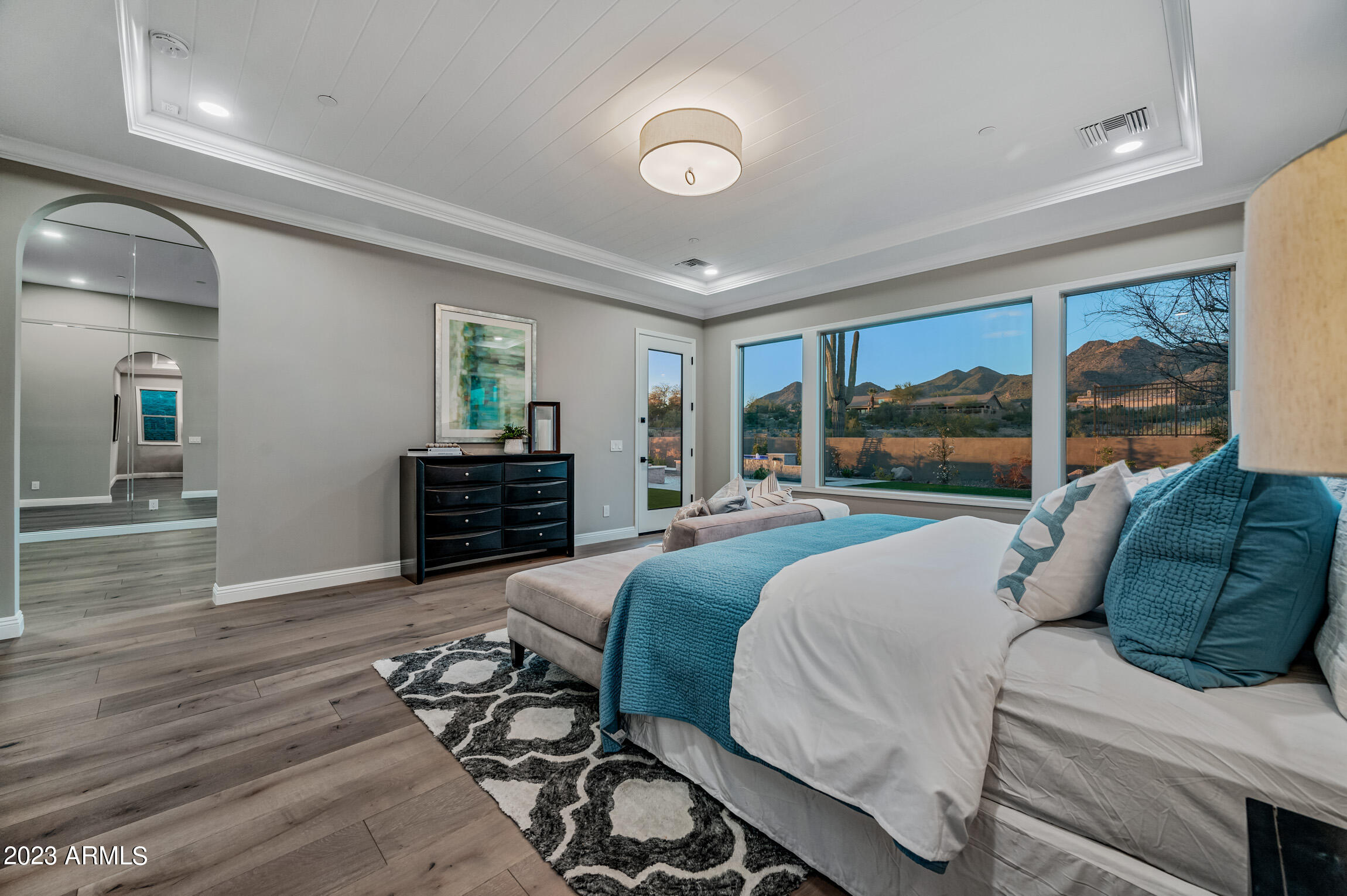 WHISPER RIDGE - Residential