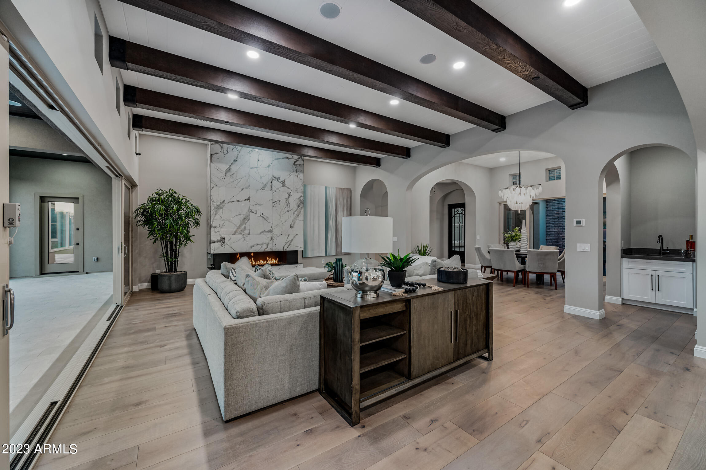 WHISPER RIDGE - Residential