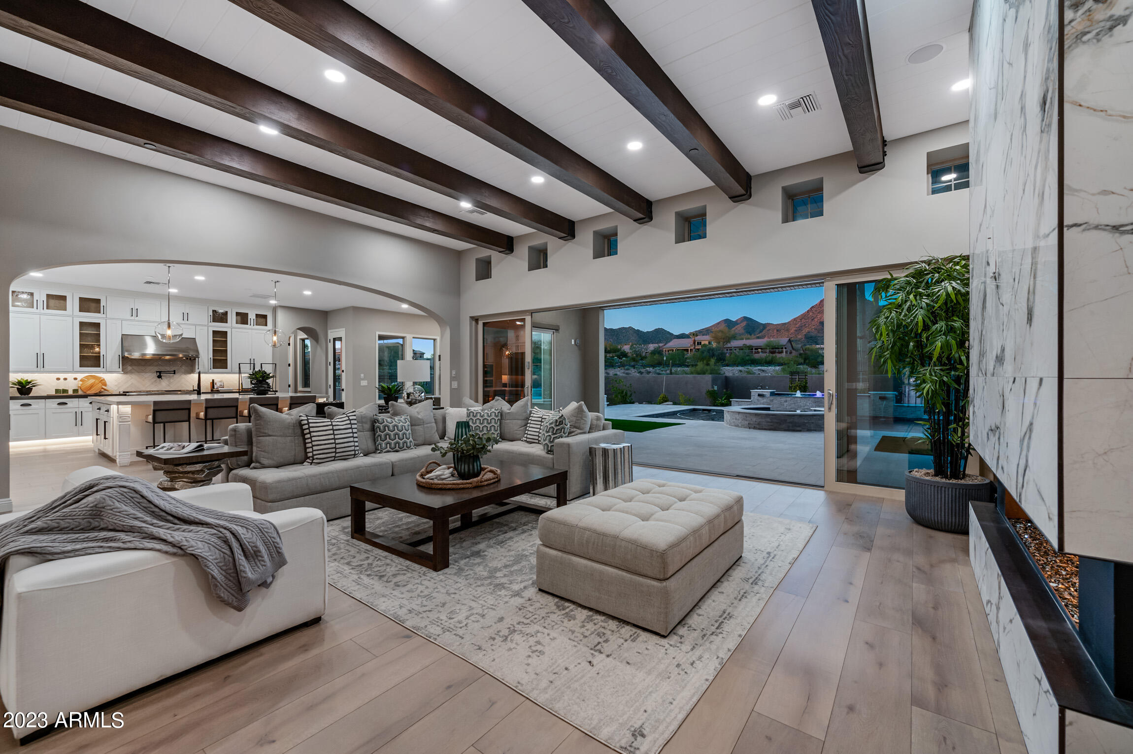 WHISPER RIDGE - Residential