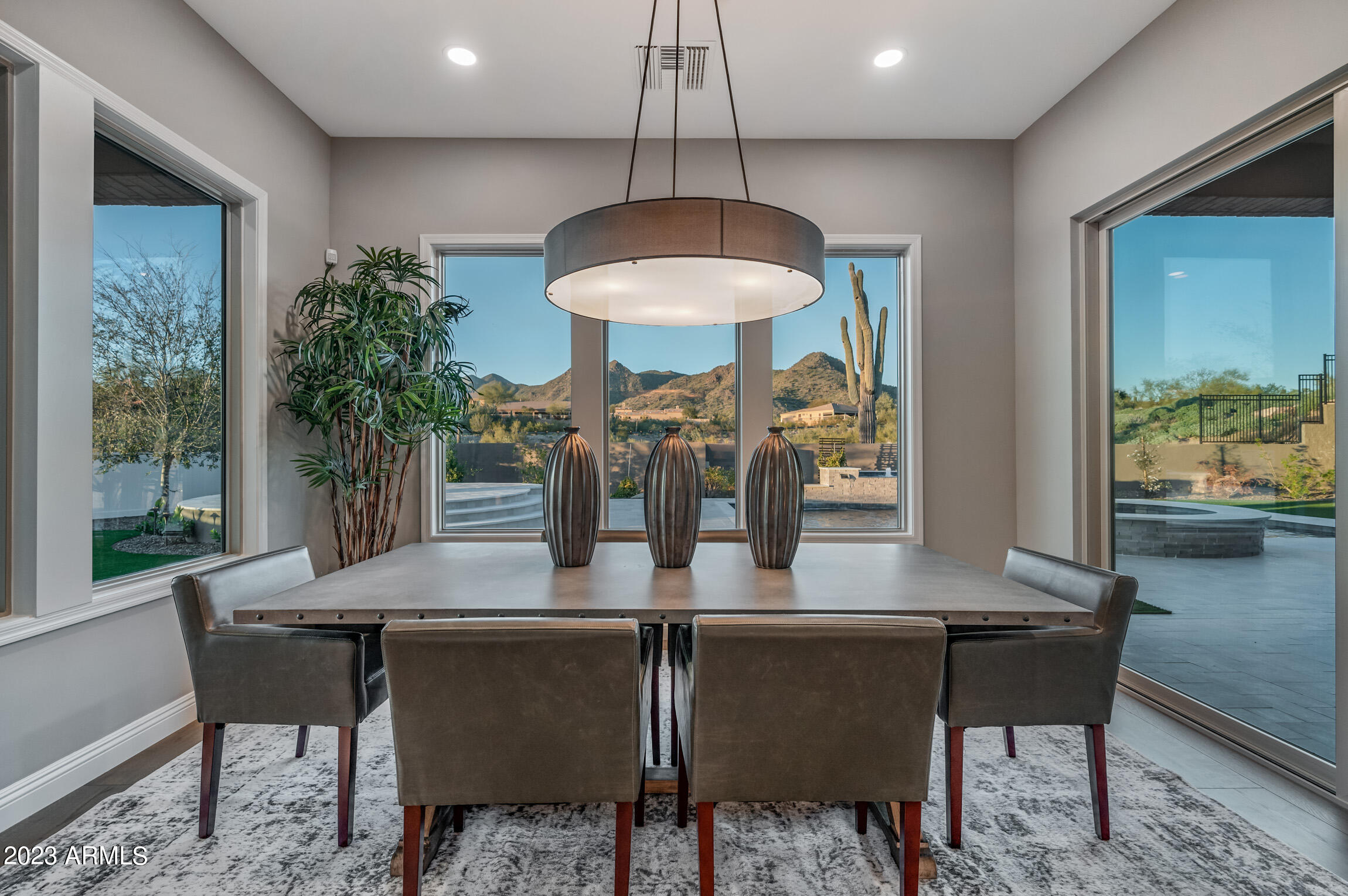 WHISPER RIDGE - Residential