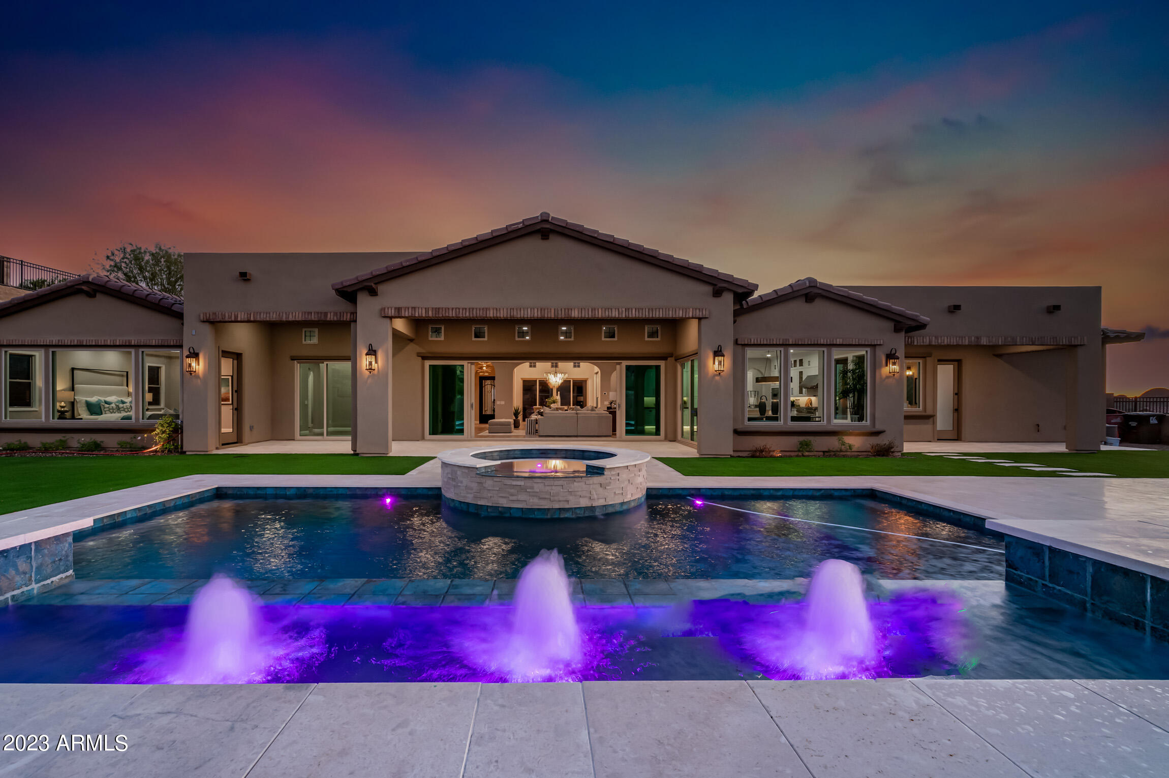 WHISPER RIDGE - Residential