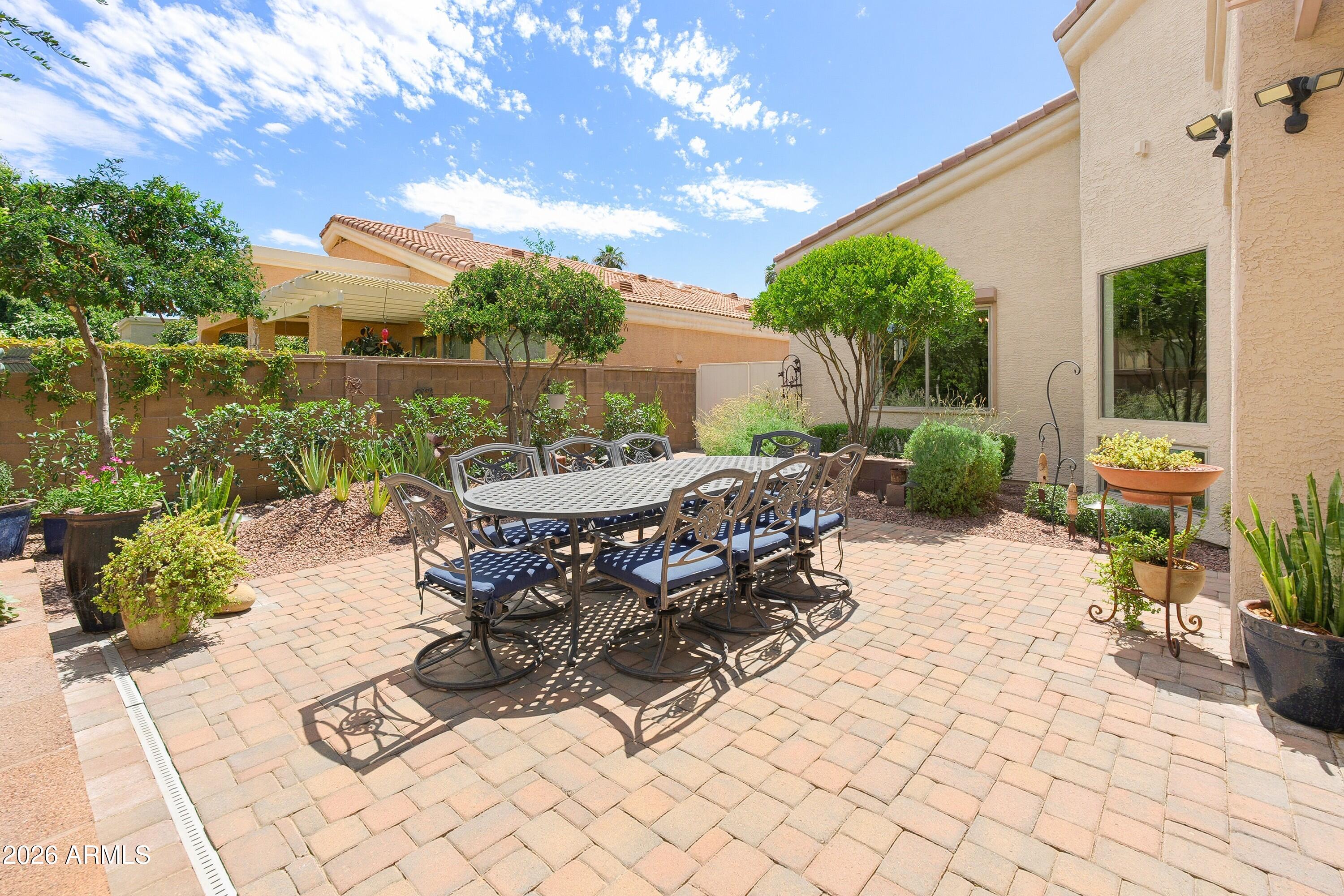 ARCADIA PLACE 2 - Residential