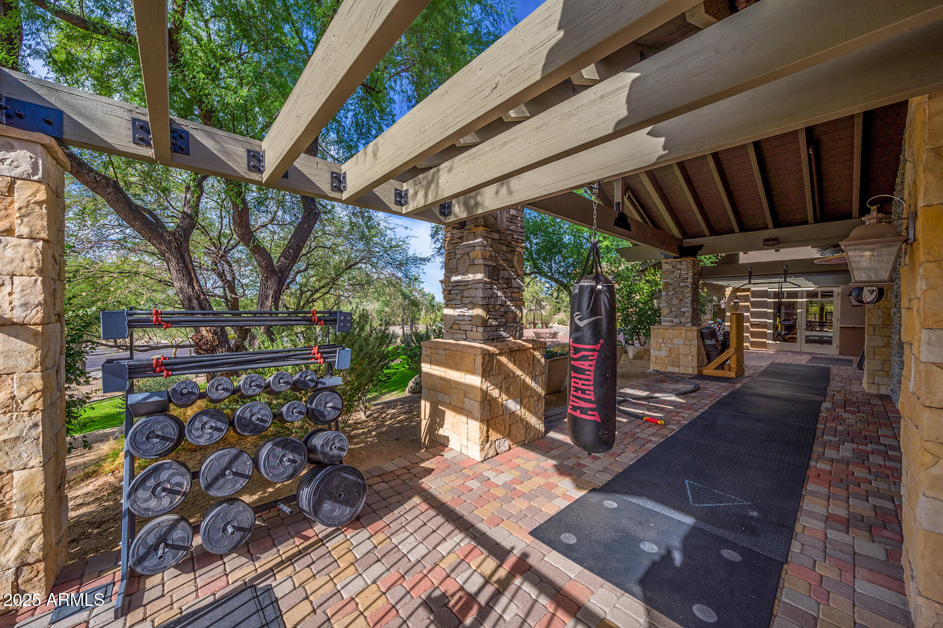 LAS SENDAS - Residential