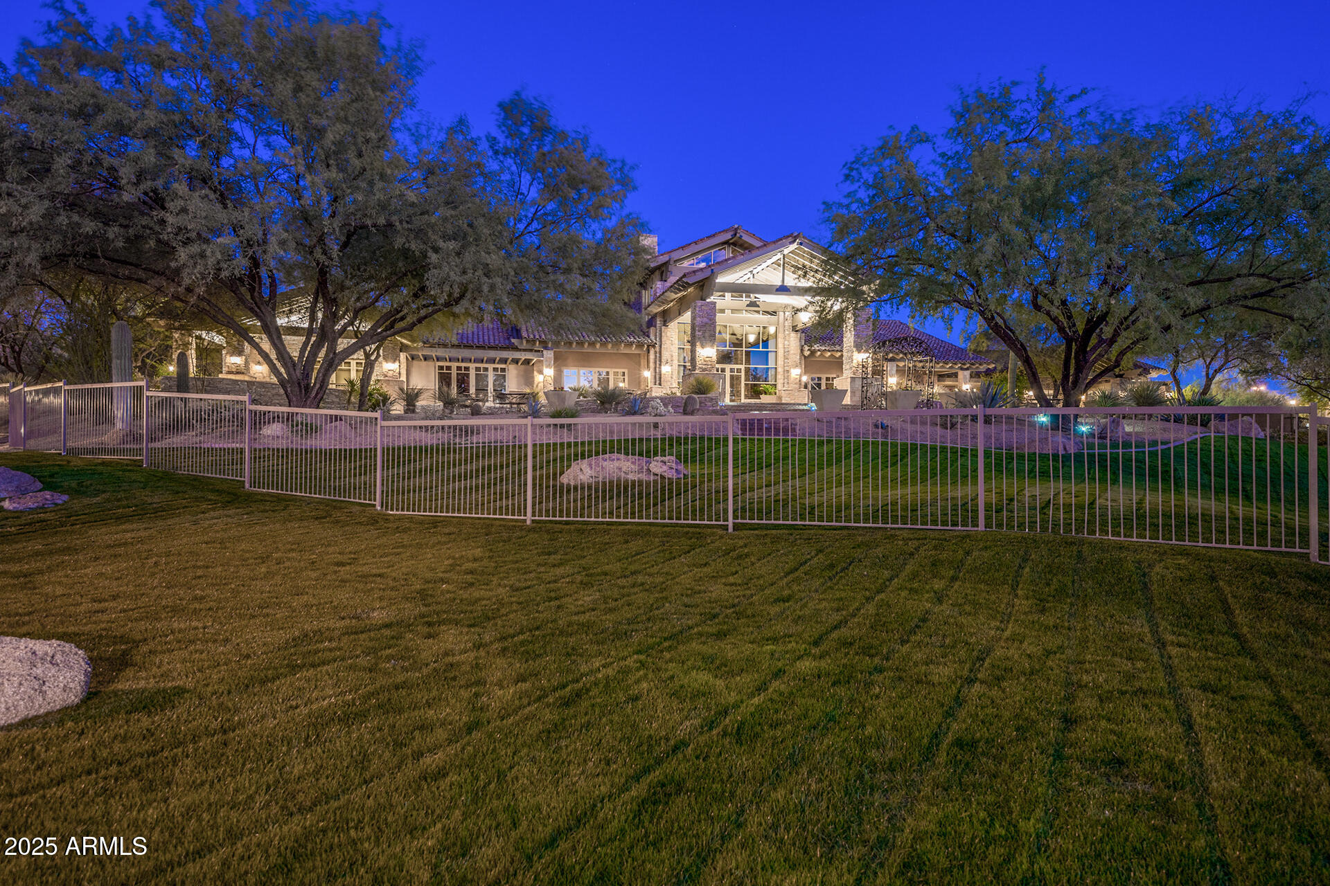 LAS SENDAS - Residential