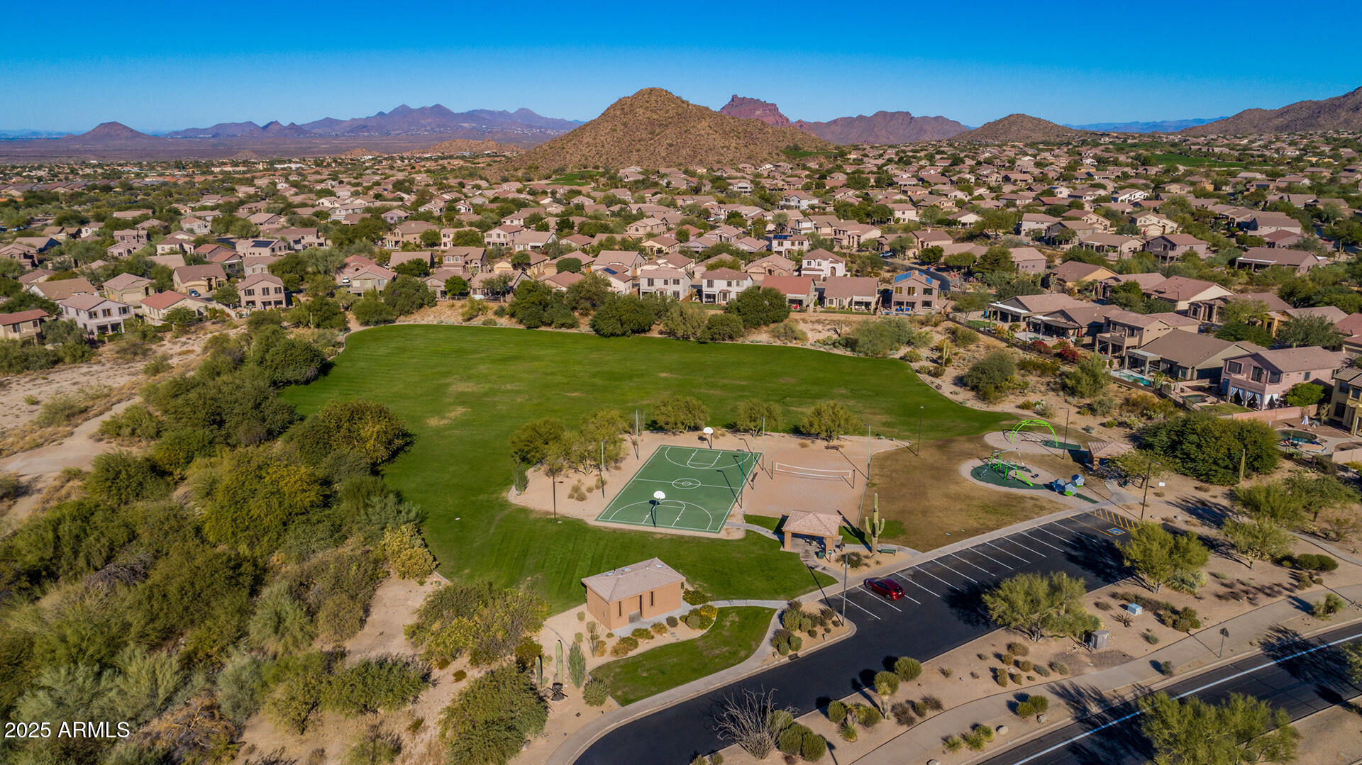 LAS SENDAS - Residential