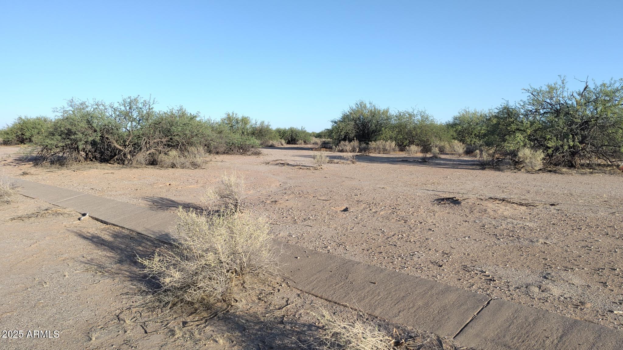 DESERT CARMEL - Land