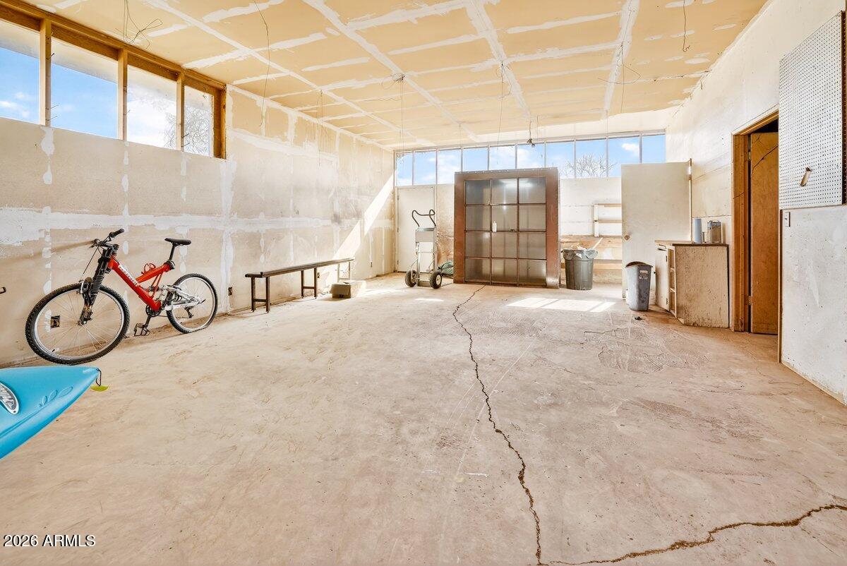 M&B - Residential