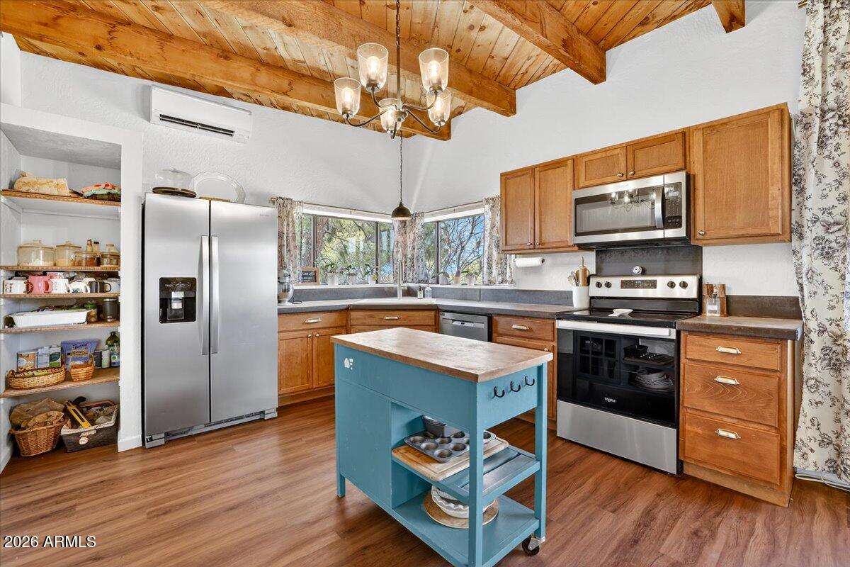 M&B - Residential
