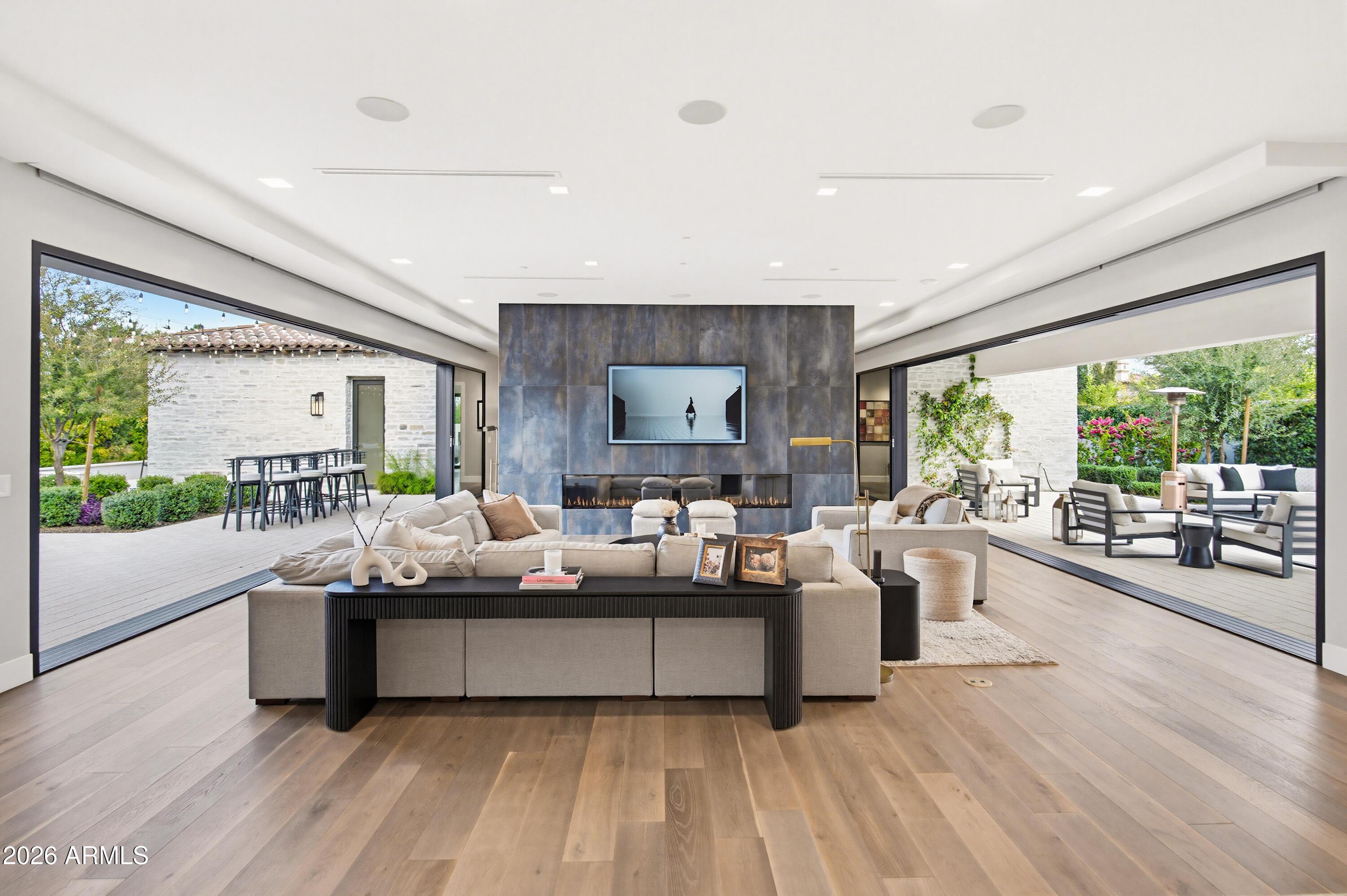 BEL AIRE DESERT ESTATES - Residential