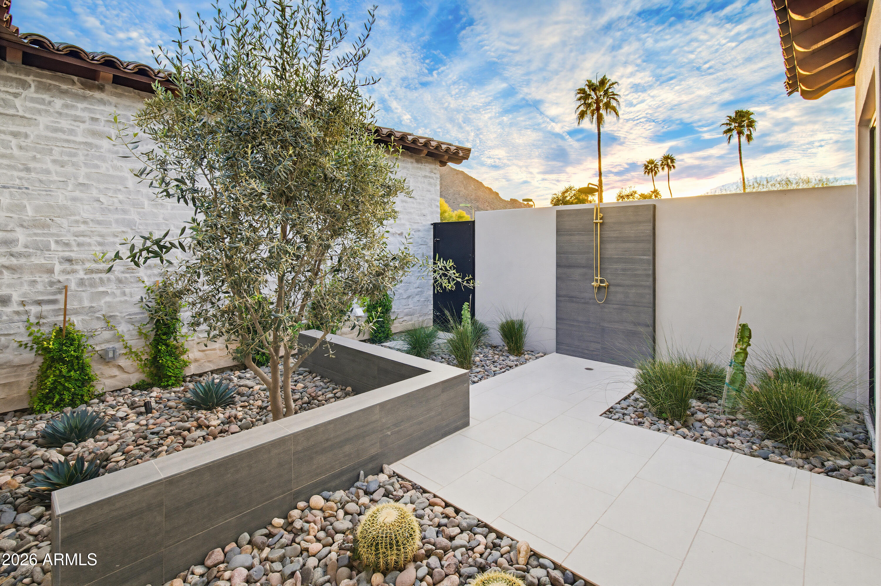 BEL AIRE DESERT ESTATES - Residential